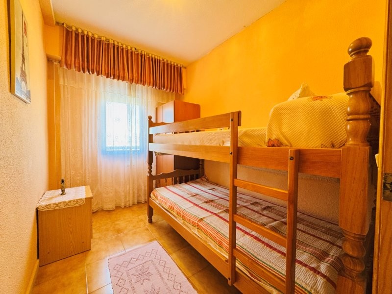 Appartement de 2 chambres avec piscine, garage et à 200 m de la plage à La Mata_Torrevieja_Alicante