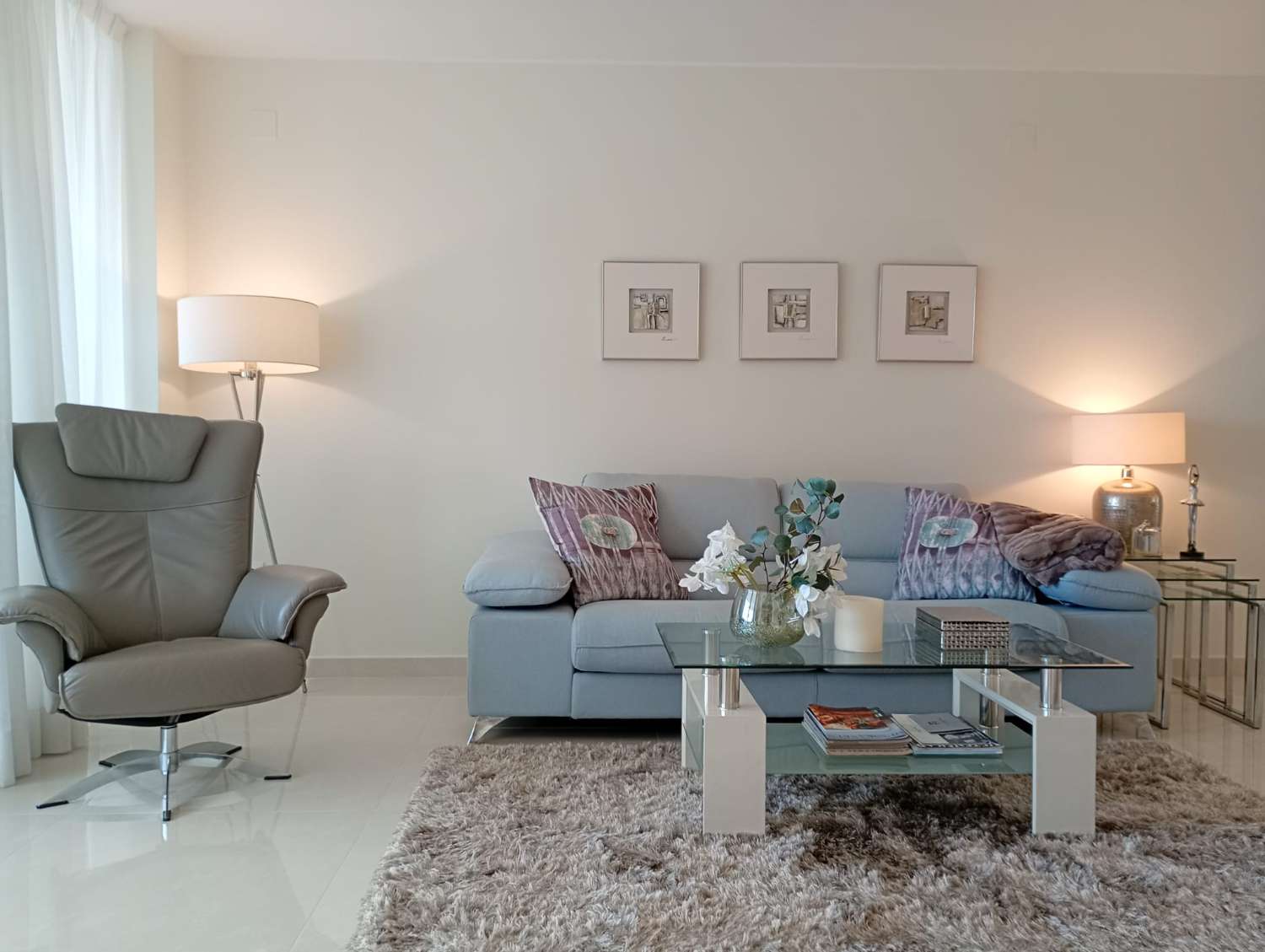 Apartamento primera línea con 2 dormitorios y 2 baños en Calpe (Alicante)