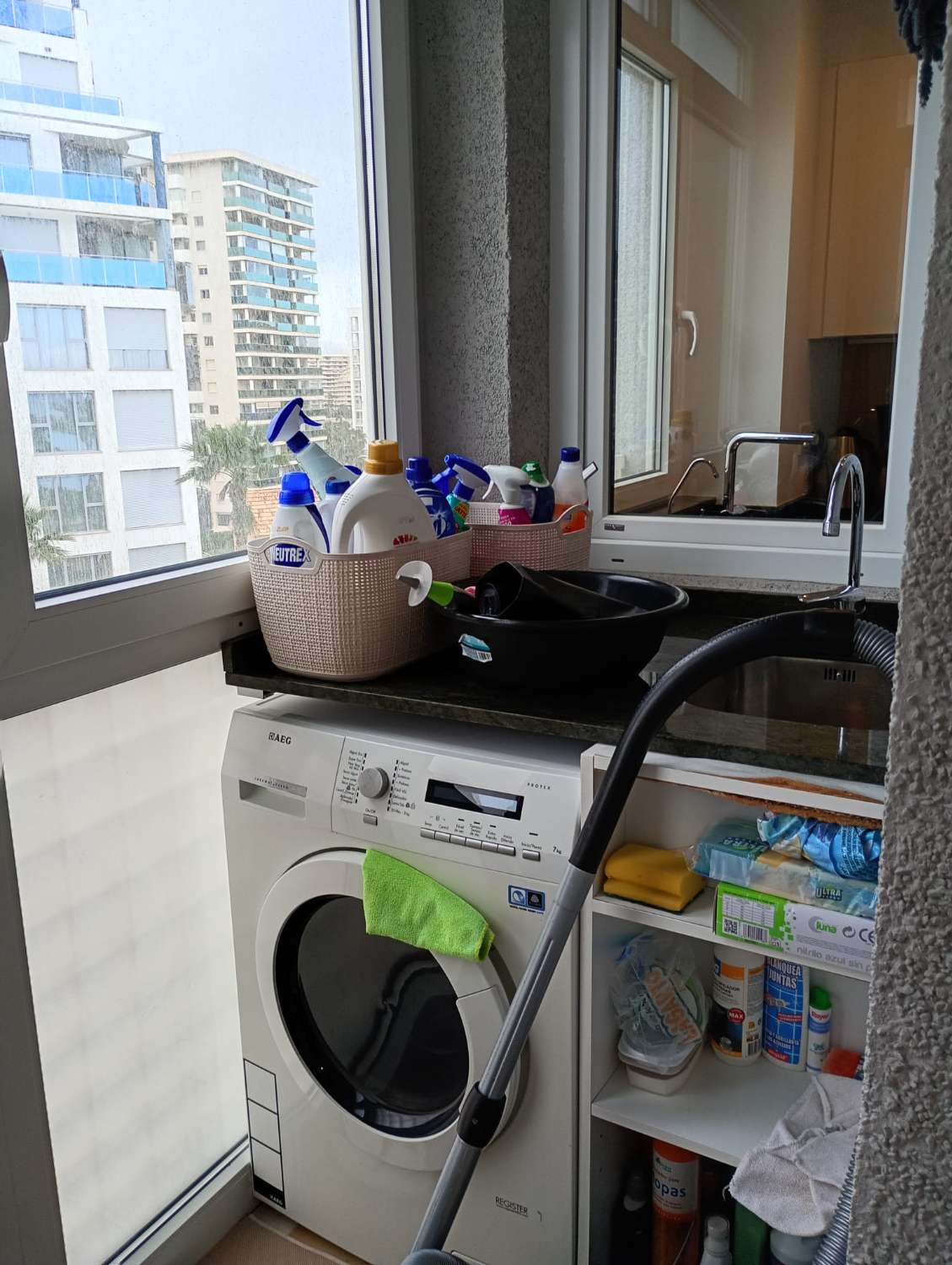 Apartamento primera línea con 2 dormitorios y 2 baños en Calpe (Alicante)