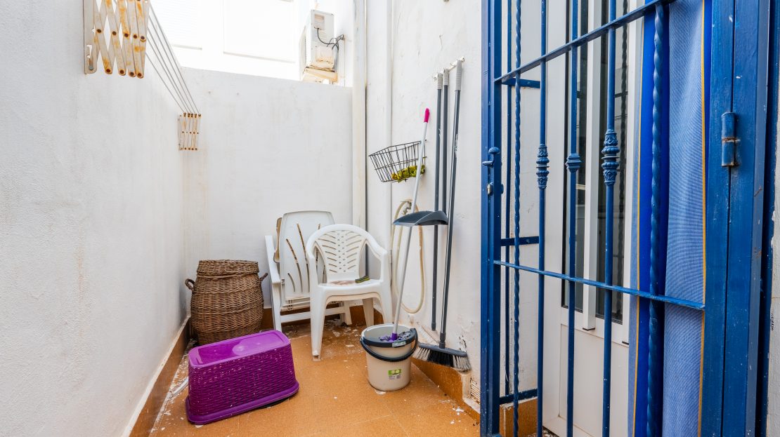 Bungalow op de begane grond met 2 slaapkamers en gemeenschappelijk zwembad in Orihuela Costa (Alicante).