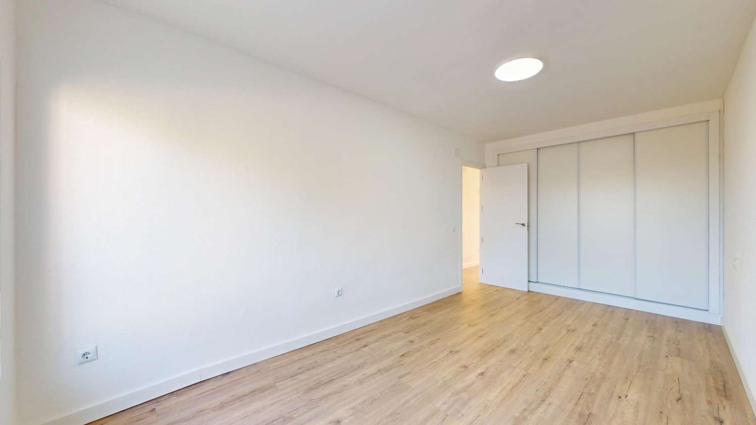 Bungalov v prodeji in Villamartín-Las Filipinas (Orihuela)