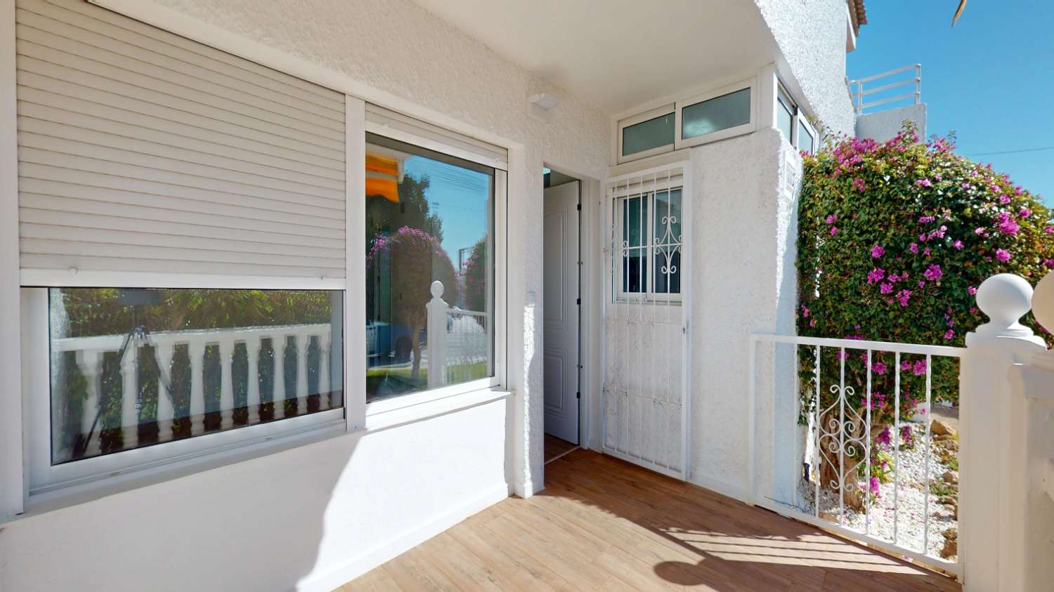 Bungalov v prodeji in Villamartín-Las Filipinas (Orihuela)