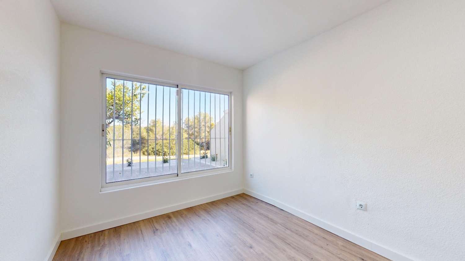 Bungalov v prodeji in Villamartín-Las Filipinas (Orihuela)