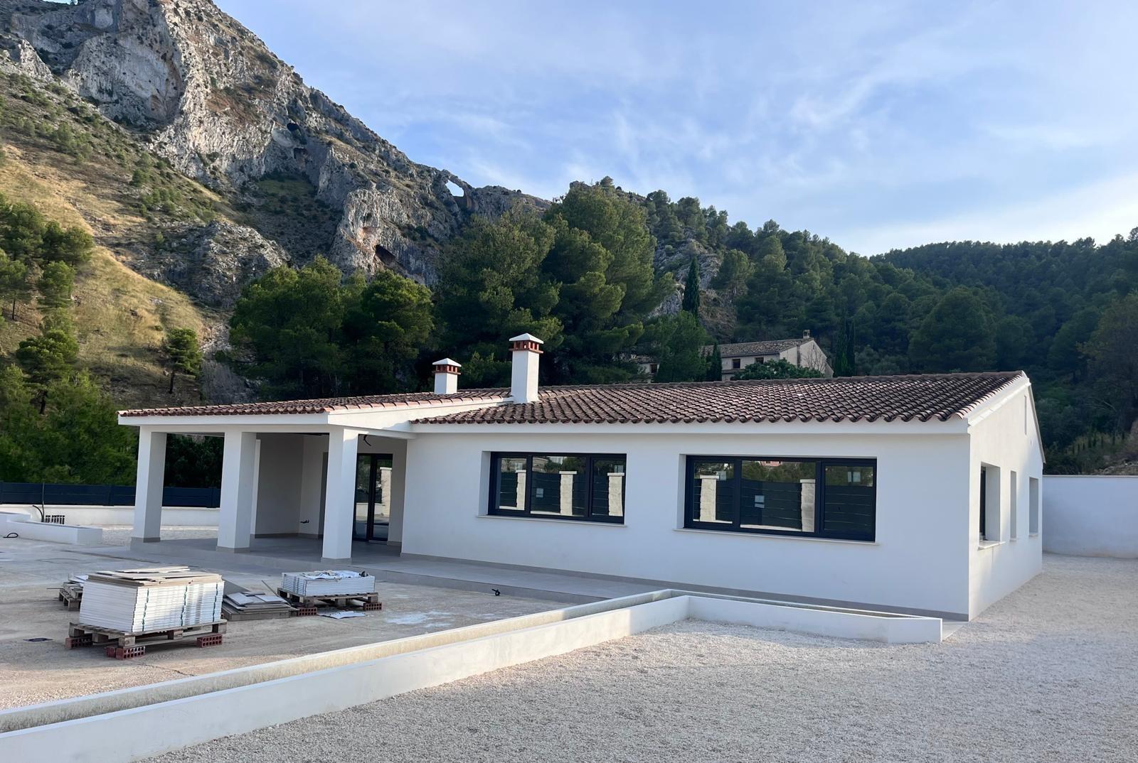 Villa te koop in Penàguila