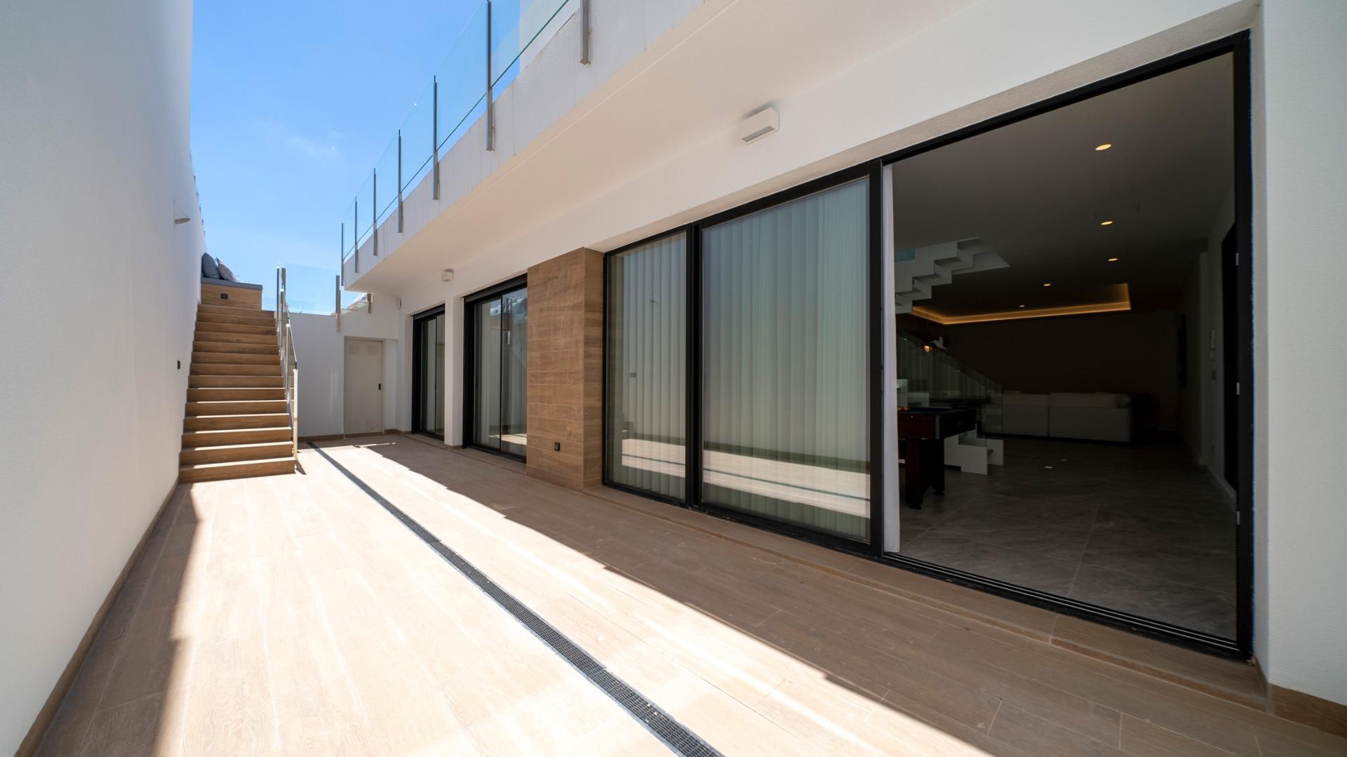 Villa te koop in Finestrat