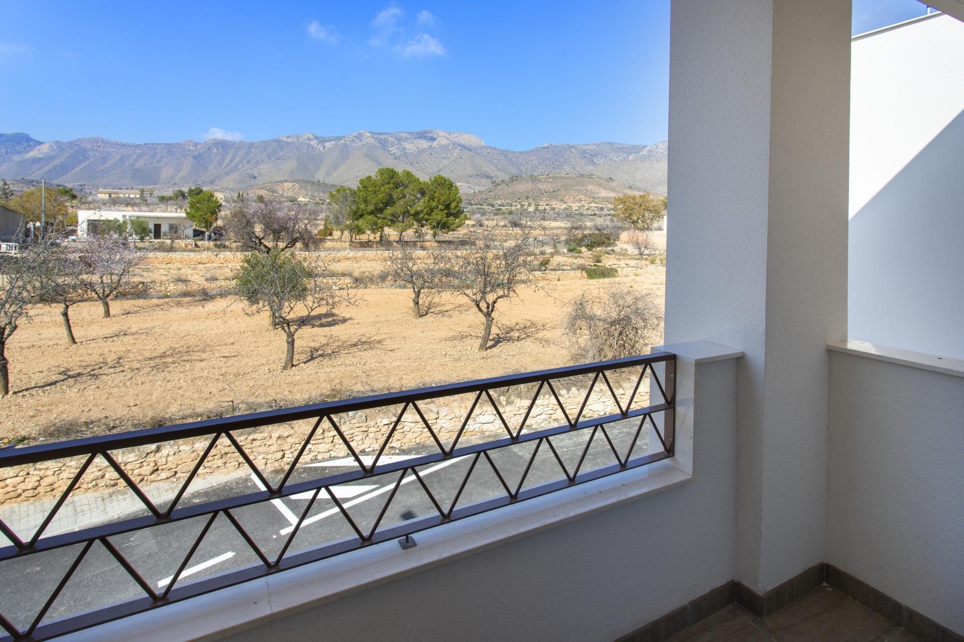 Bungalow for sale in Hondón de las Nieves