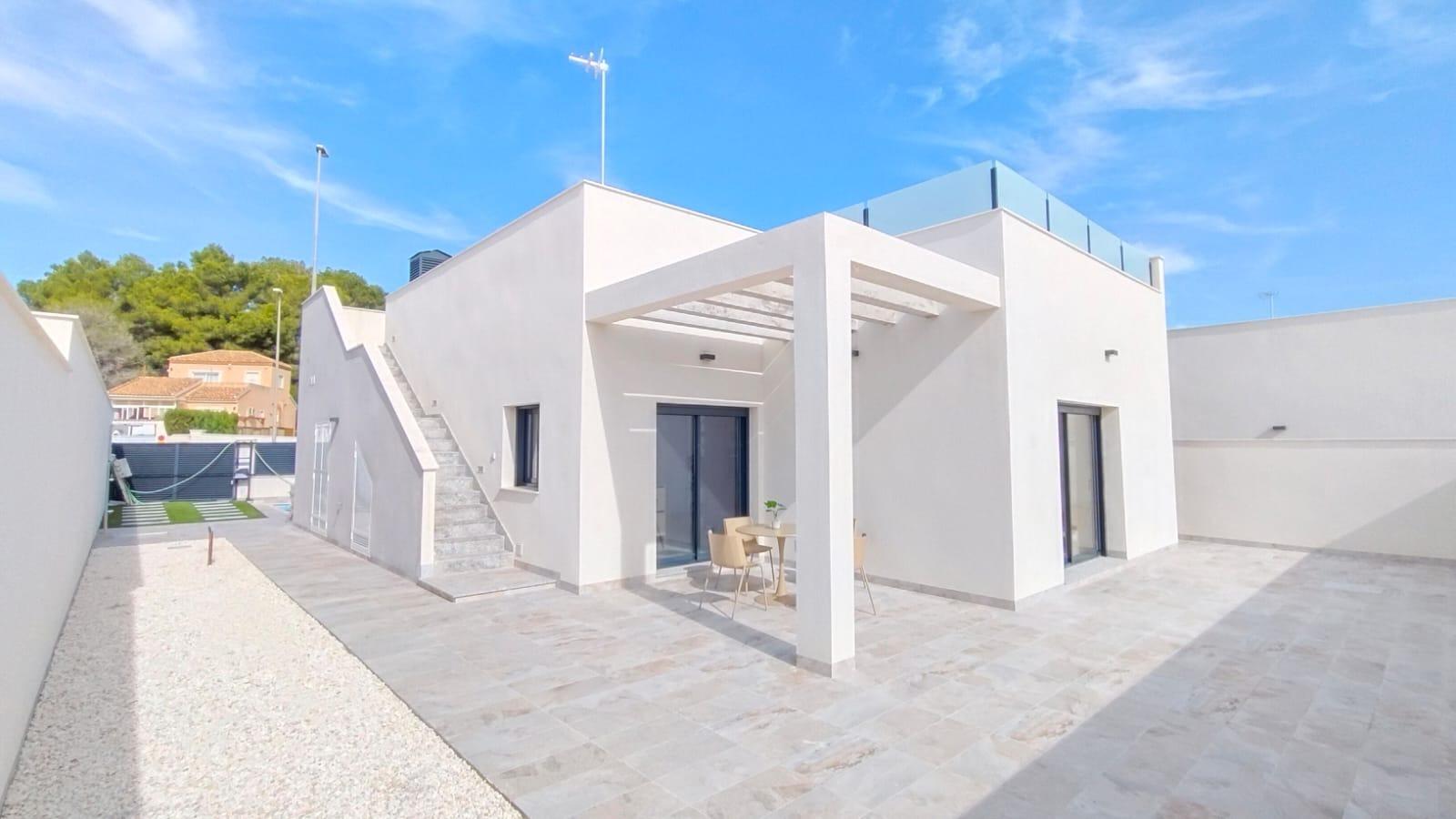 Villa te koop in Pilar de la Horadada