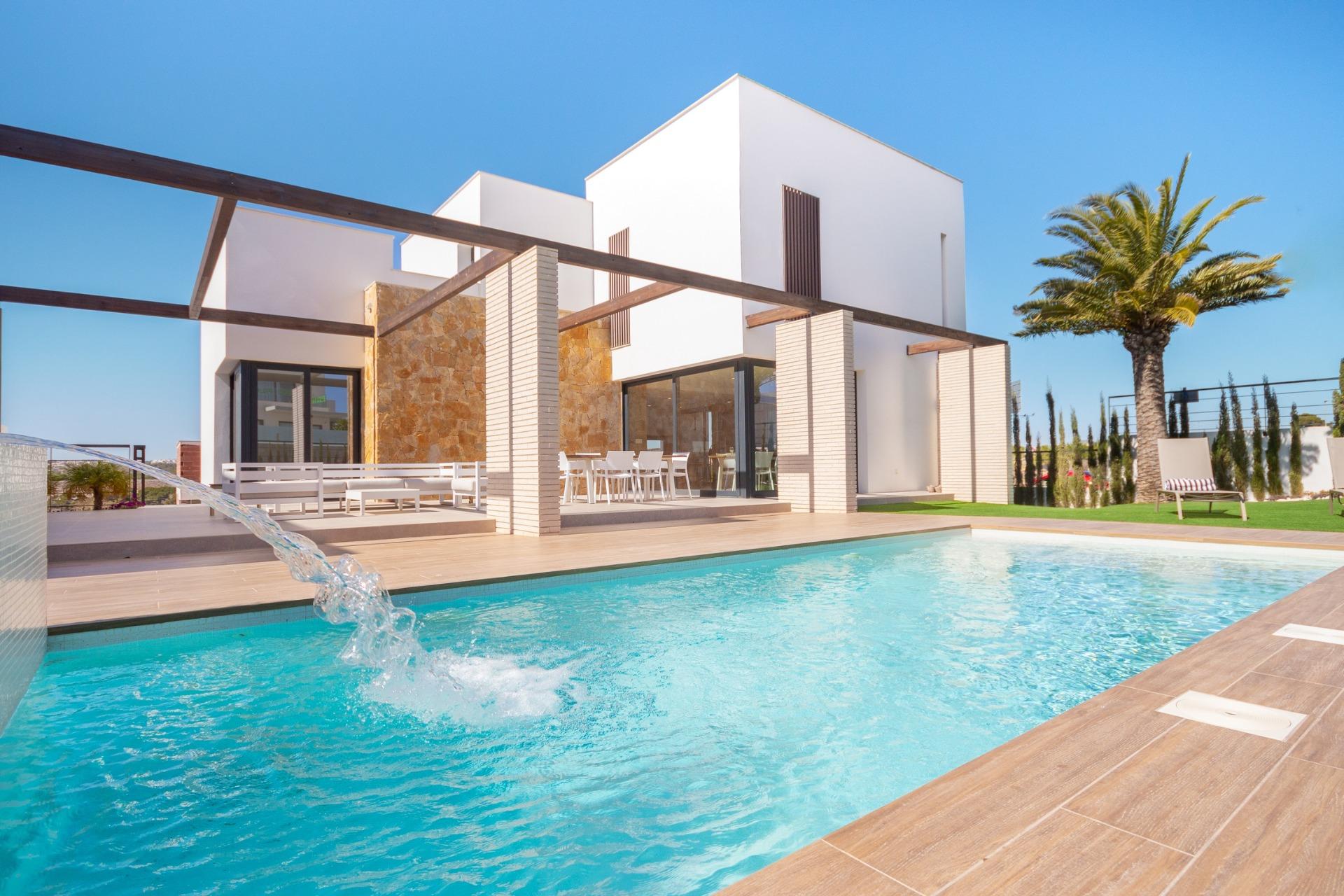 Вилла в продаже в Orihuela Costa