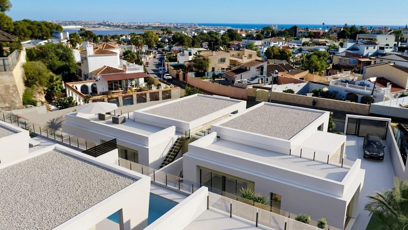 Вилла в продаже в Torrevieja