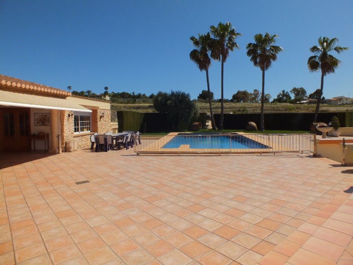 LUXURY FINCA WITH 11,000 m² OF LAND IN CALPE/TEULADA (COSTA BLANCA)